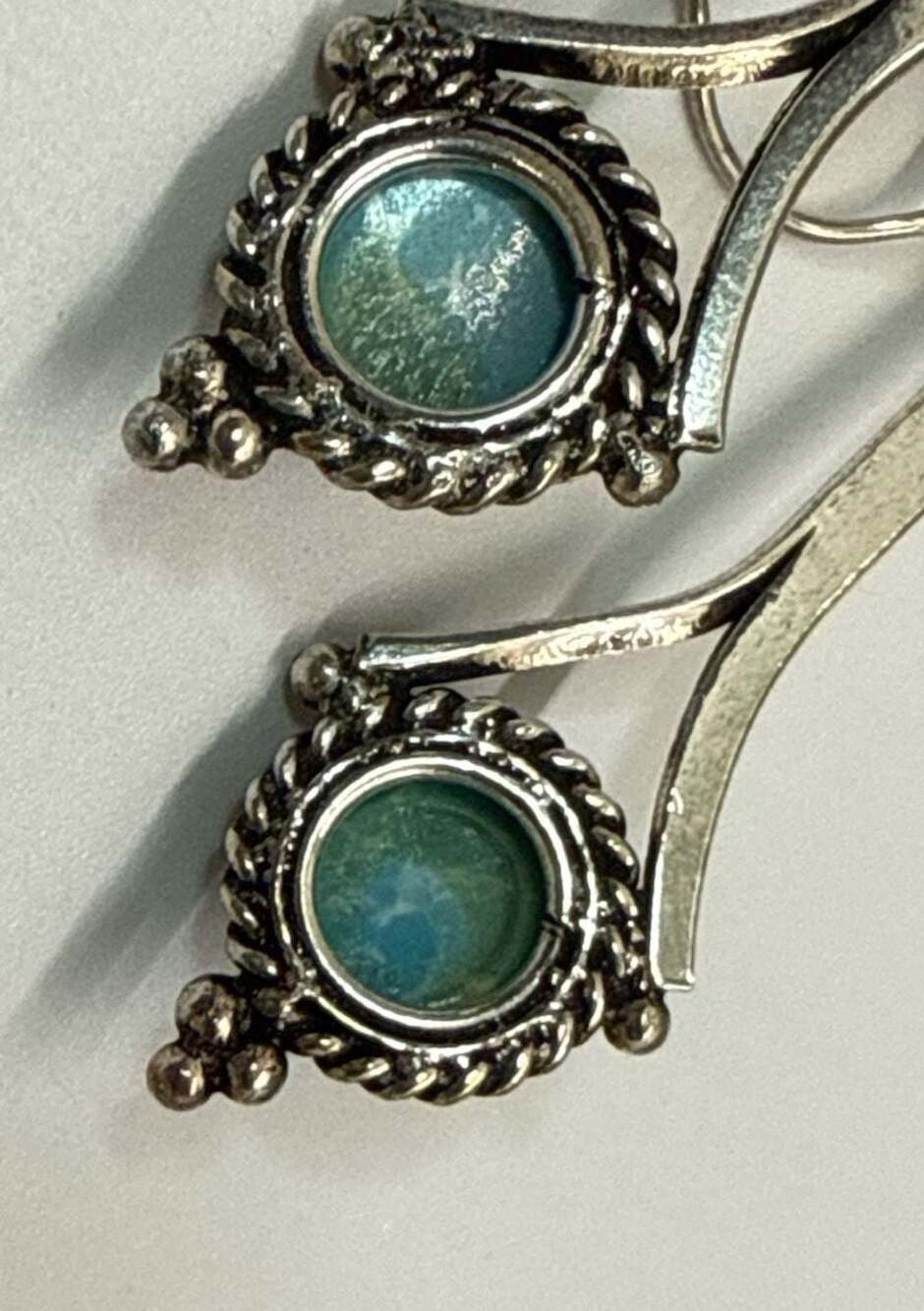 Turquoise and 925 Sterling Silver Dangle Earrings Southwestern Boho Western Vtg - Picture 9 of 9